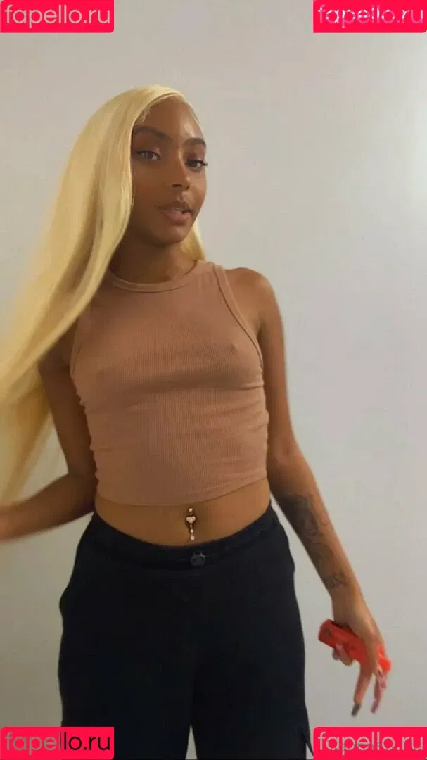 giannaspadeppv Onlyfans Photo Gallery 