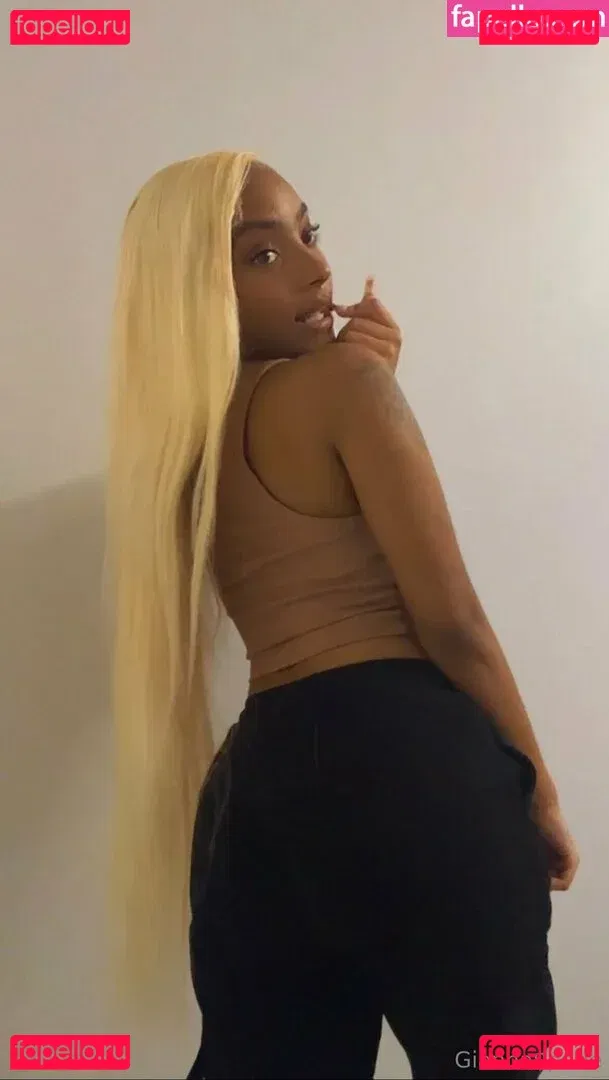 giannaspadeppv Onlyfans Photo Gallery 