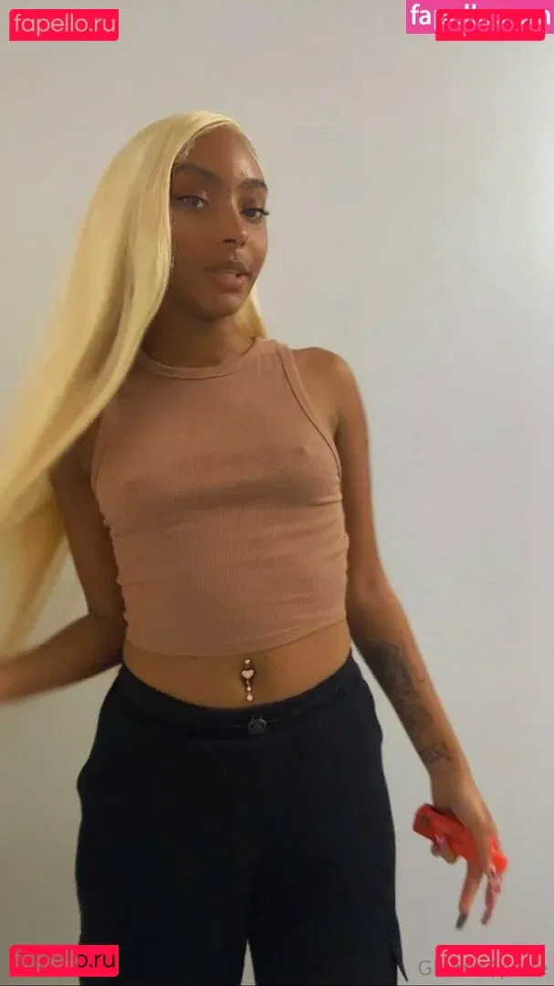 giannaspadeppv Onlyfans Photo Gallery 