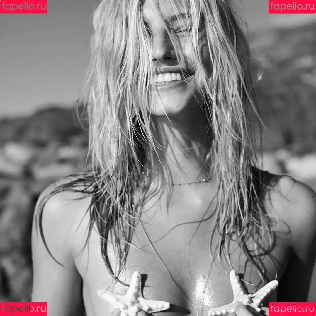 Niamh Adkins Onlyfans Photo Gallery 