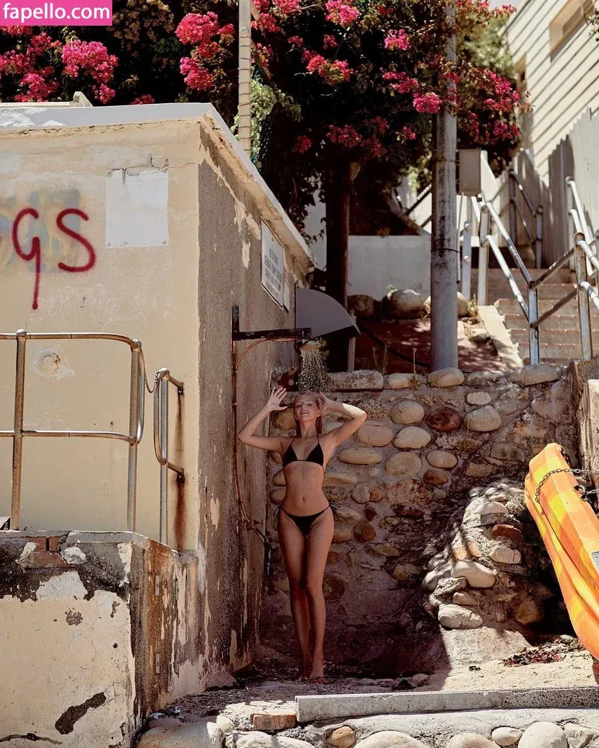 Niamh Adkins Onlyfans Photo Gallery 