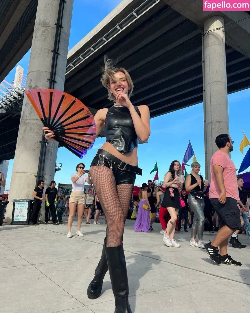 Niamh Adkins Onlyfans Photo Gallery 