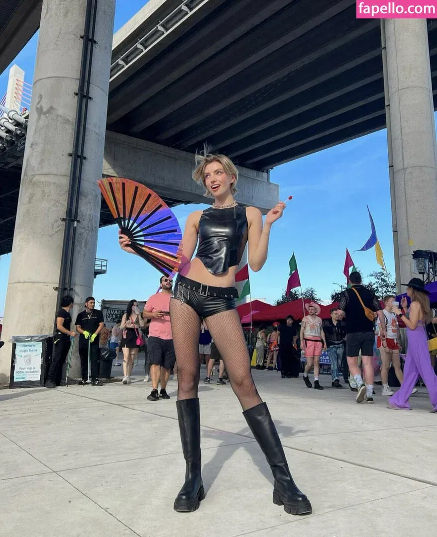 Niamh Adkins Onlyfans Photo Gallery 