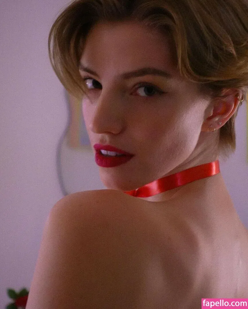 Niamh Adkins Onlyfans Photo Gallery 