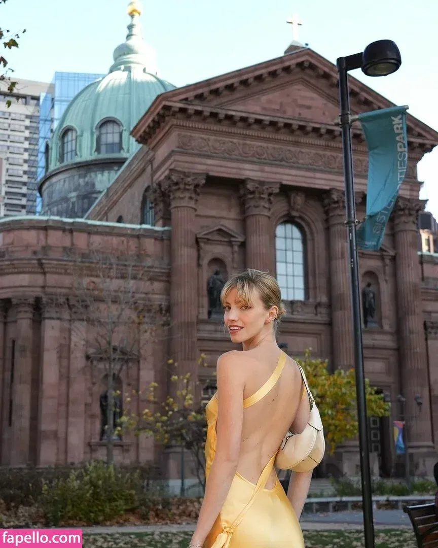 Niamh Adkins Onlyfans Photo Gallery 