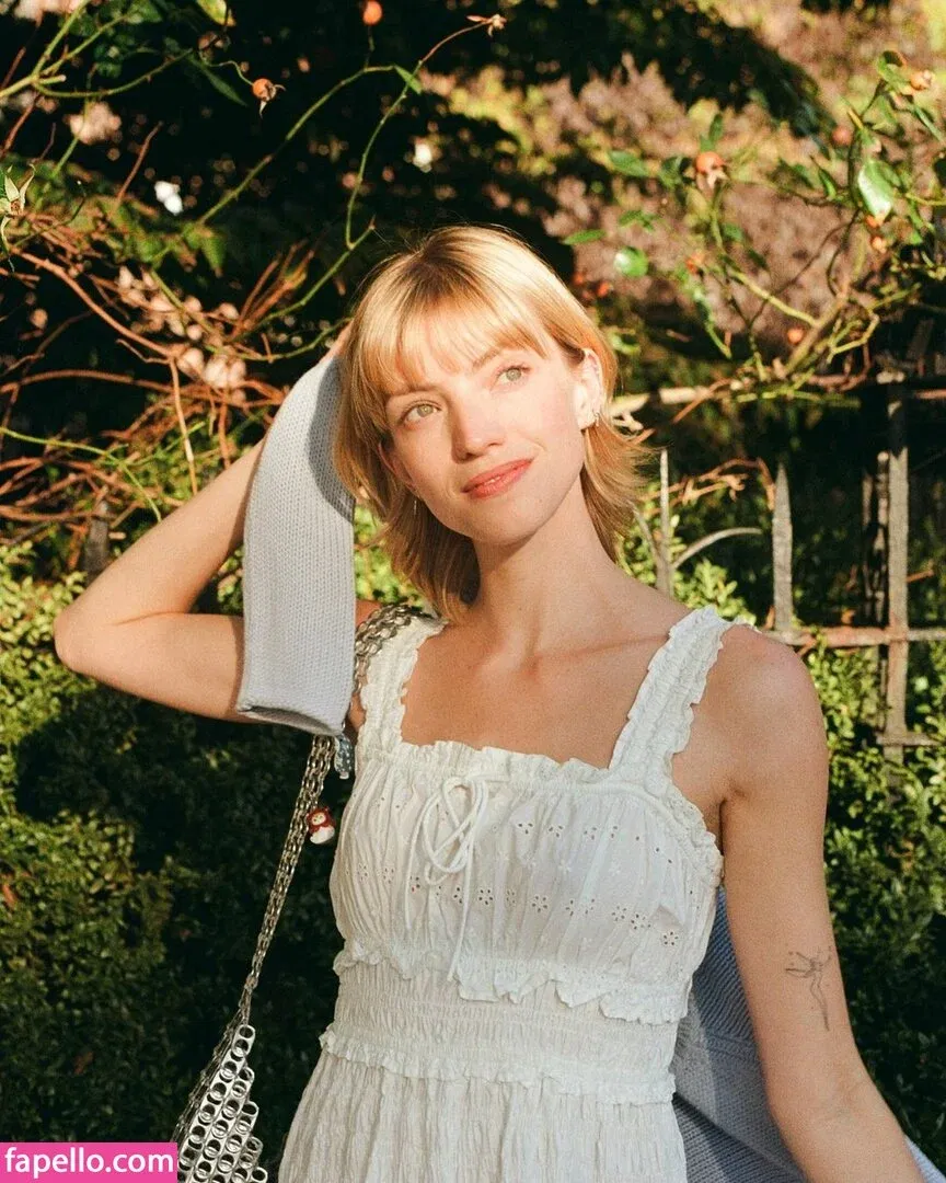 Niamh Adkins Onlyfans Photo Gallery 