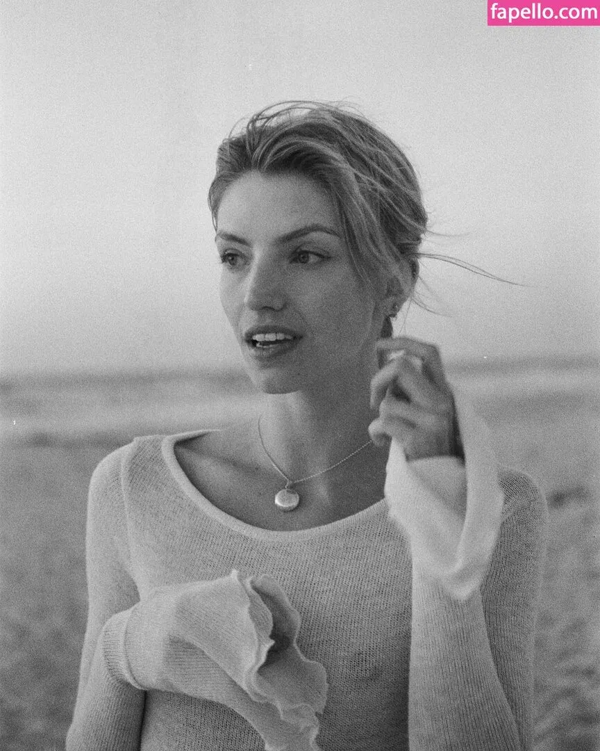 Niamh Adkins Onlyfans Photo Gallery 