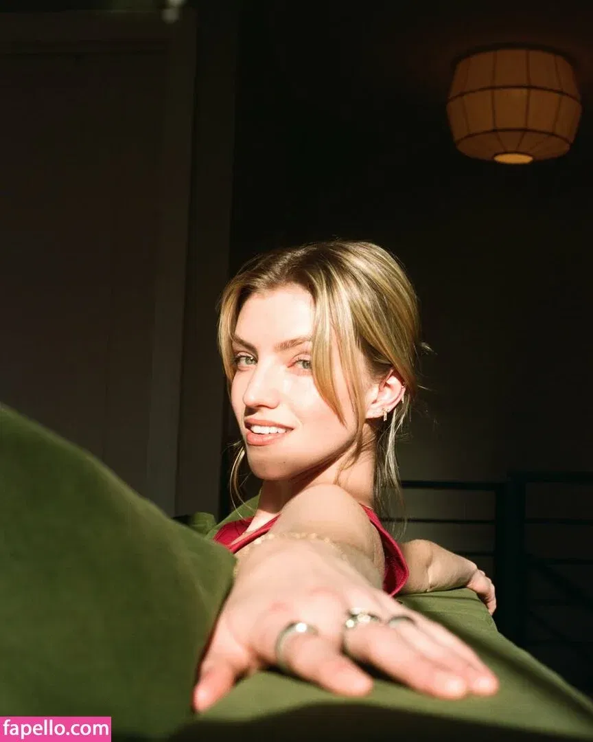 Niamh Adkins Onlyfans Photo Gallery 