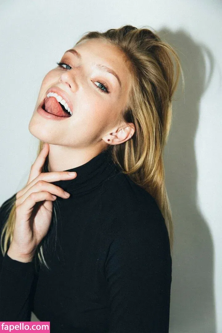 Niamh Adkins Onlyfans Photo Gallery 