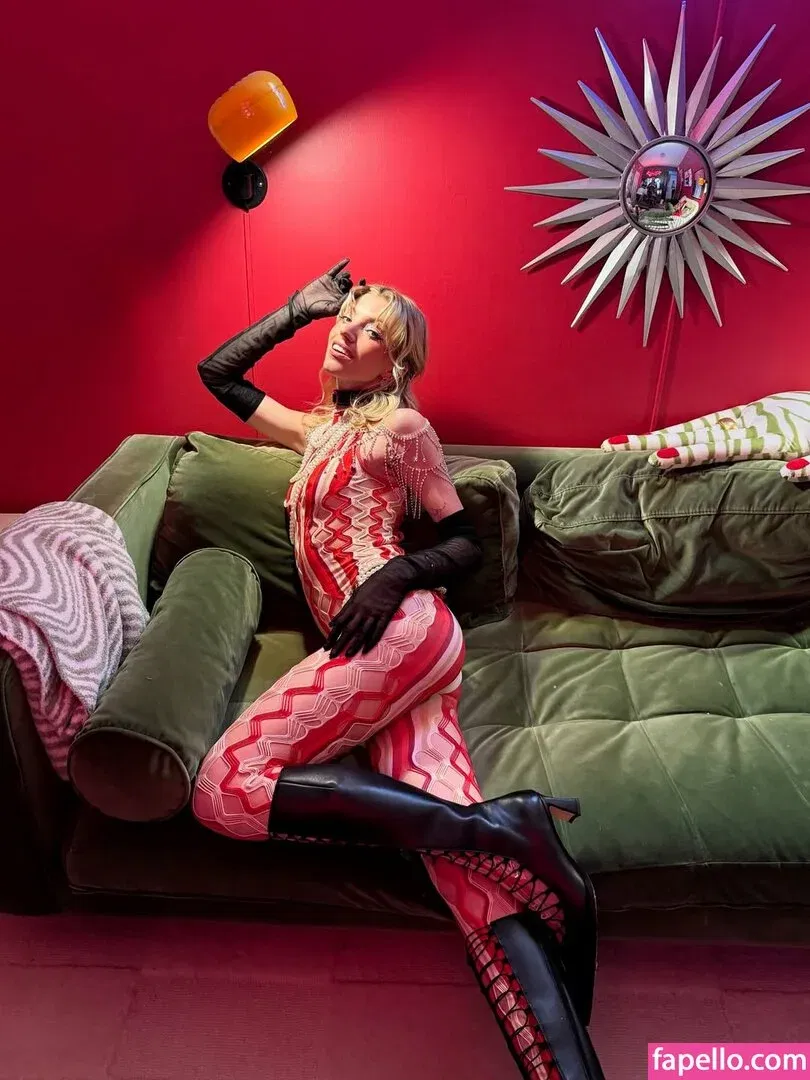 Niamh Adkins Onlyfans Photo Gallery 