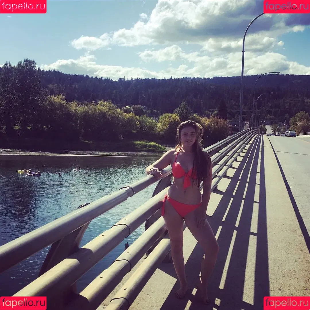 Cassidy Mceown Onlyfans Photo Gallery 