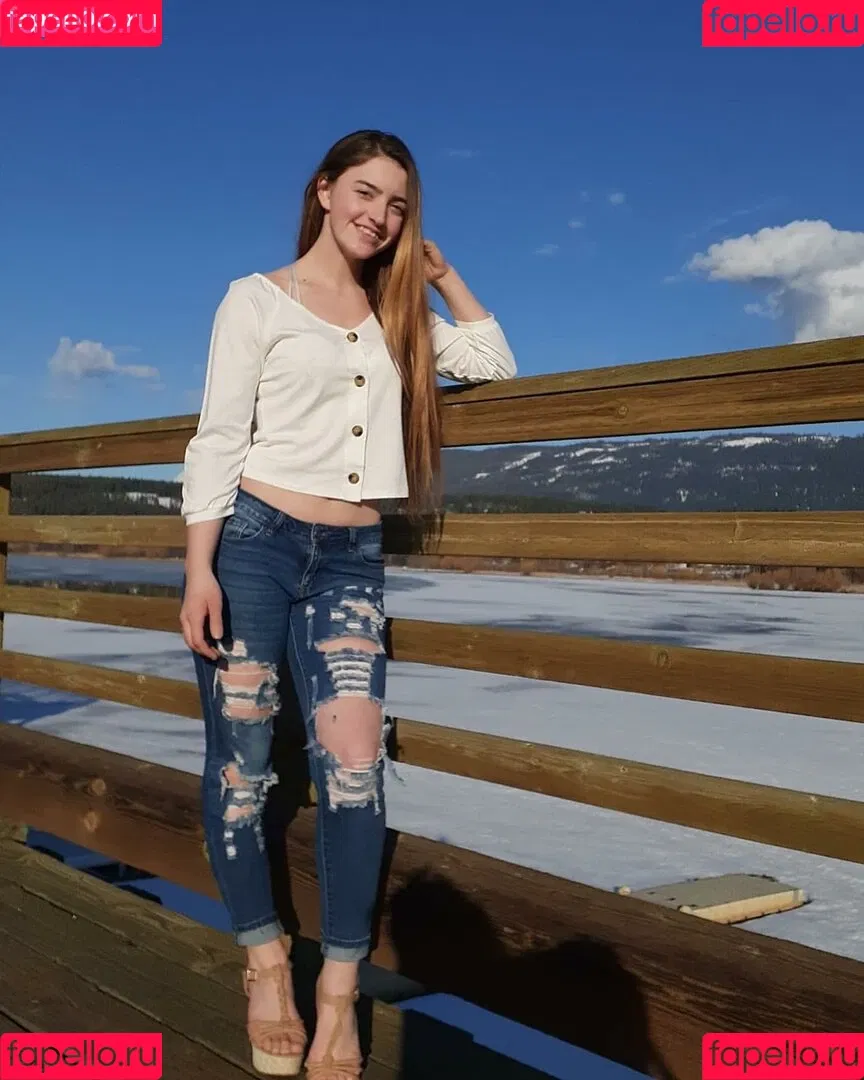 Cassidy Mceown Onlyfans Photo Gallery 