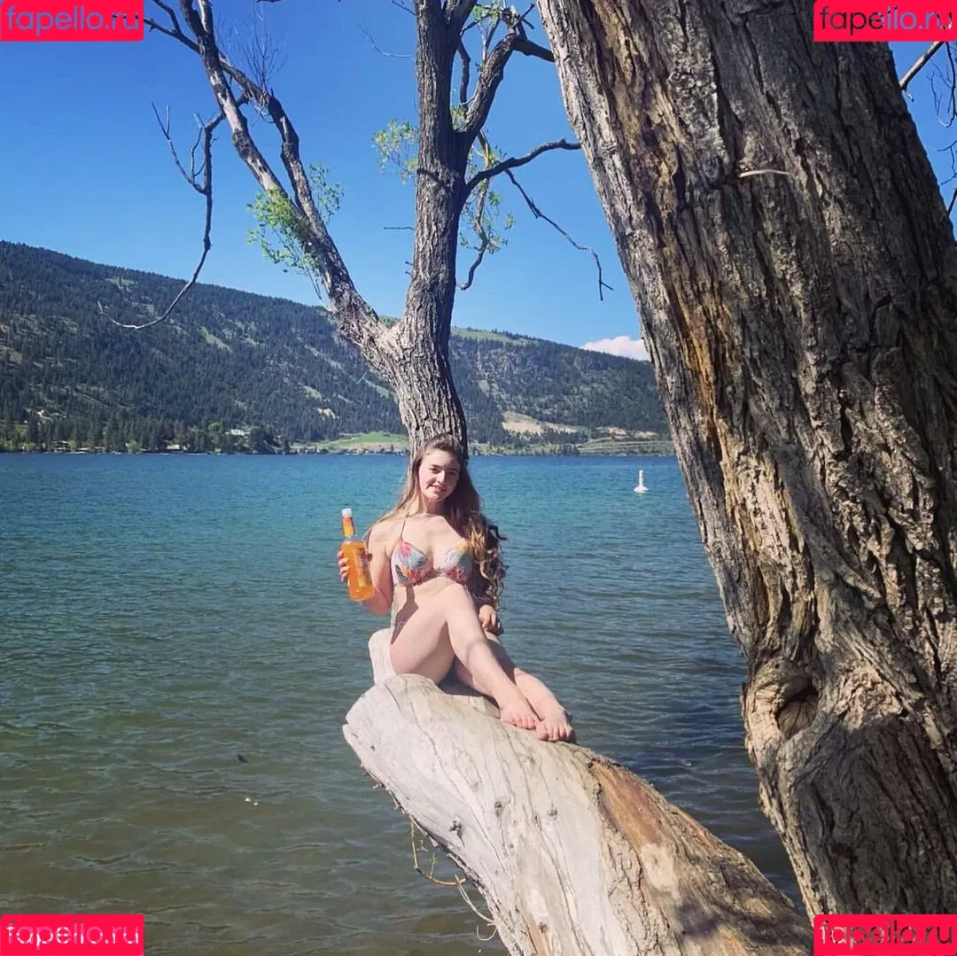 Cassidy Mceown Onlyfans Photo Gallery 