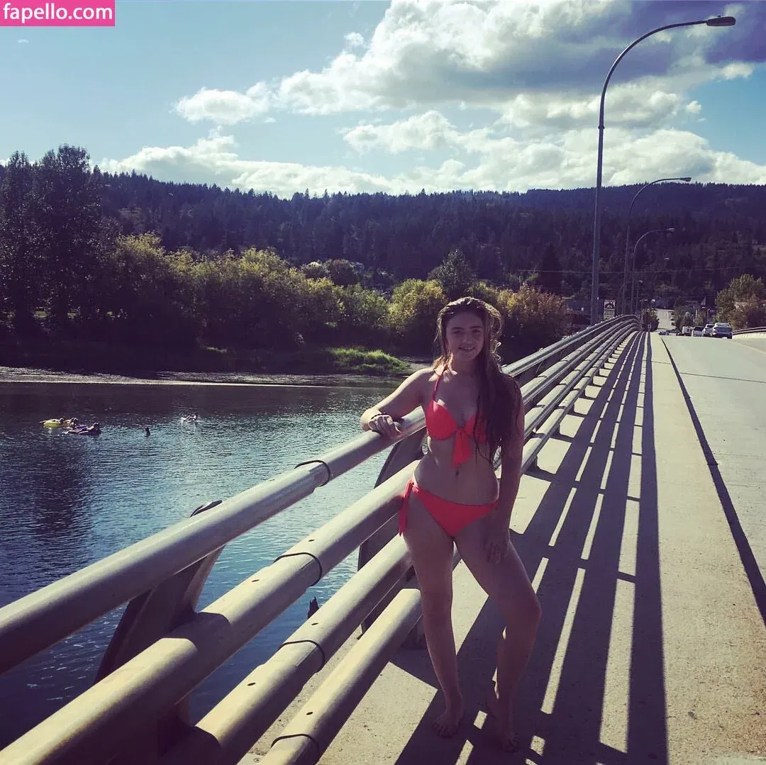 Cassidy Mceown Onlyfans Photo Gallery 