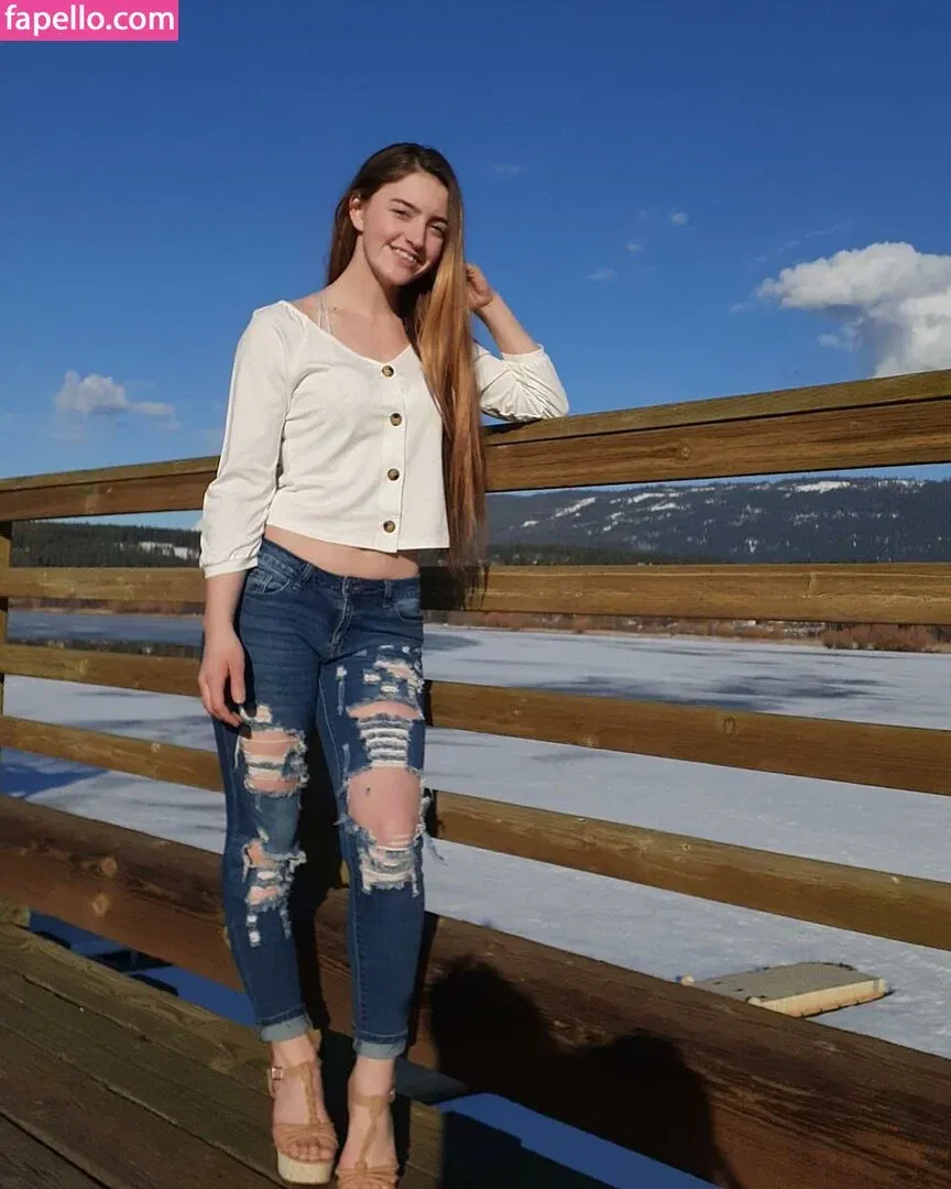 Cassidy Mceown Onlyfans Photo Gallery 