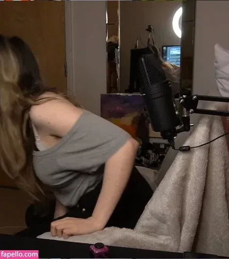 Wolfabelle Onlyfans Photo Gallery 