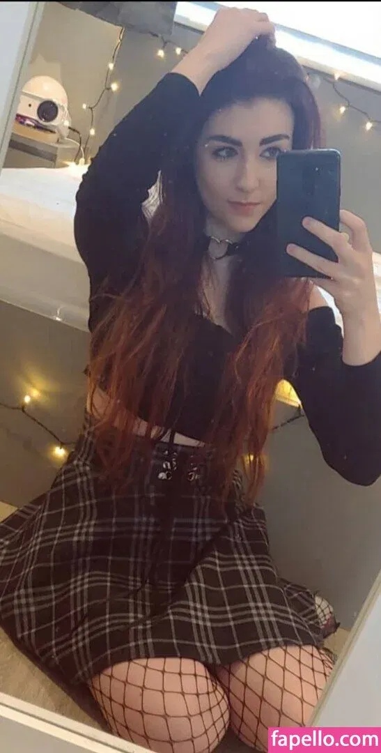 Wolfabelle Onlyfans Photo Gallery 