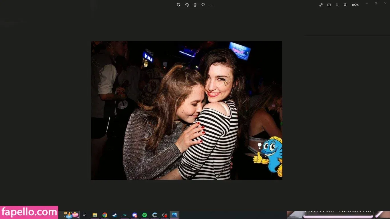 Wolfabelle Onlyfans Photo Gallery 