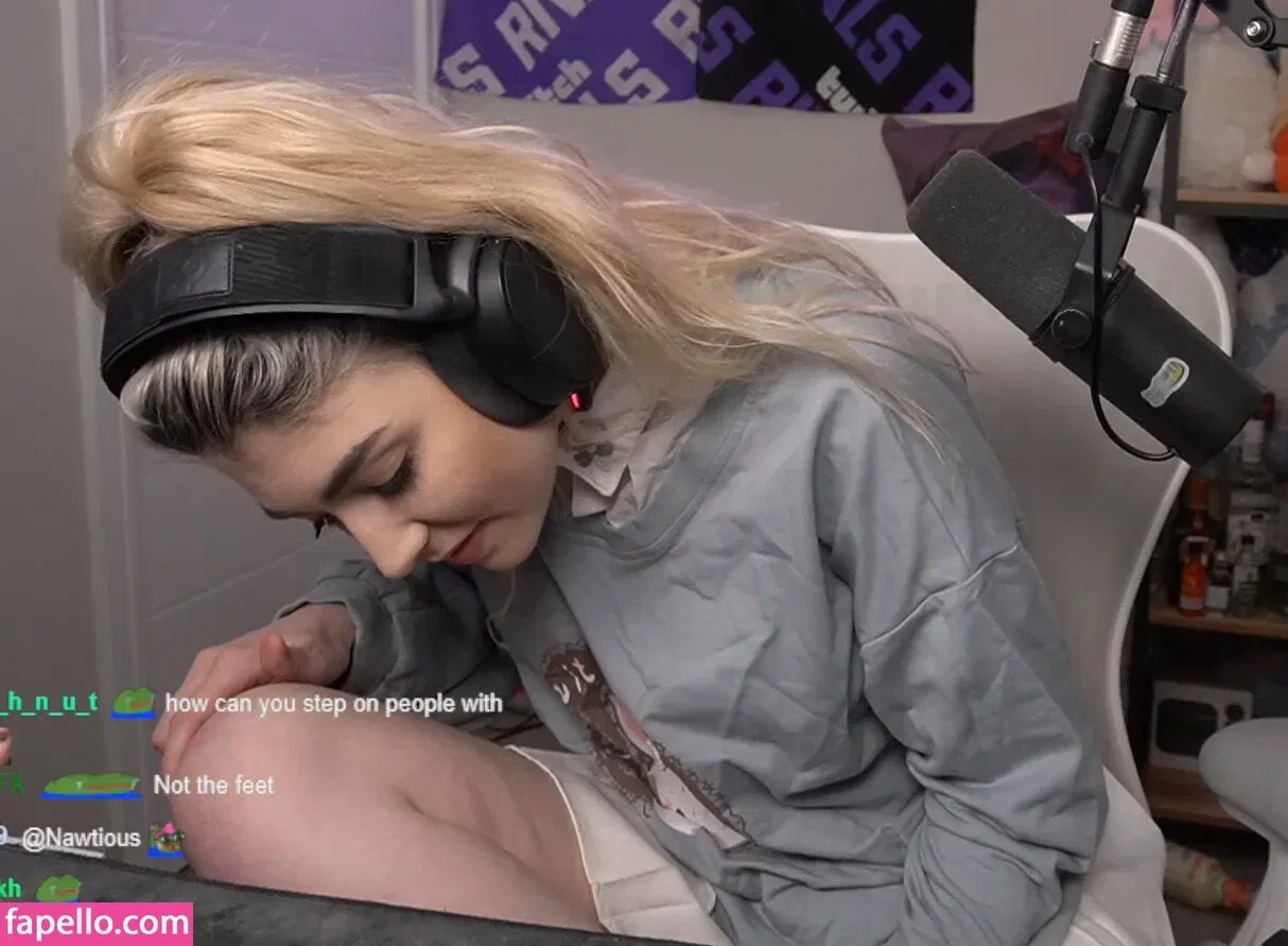 Wolfabelle Onlyfans Photo Gallery 