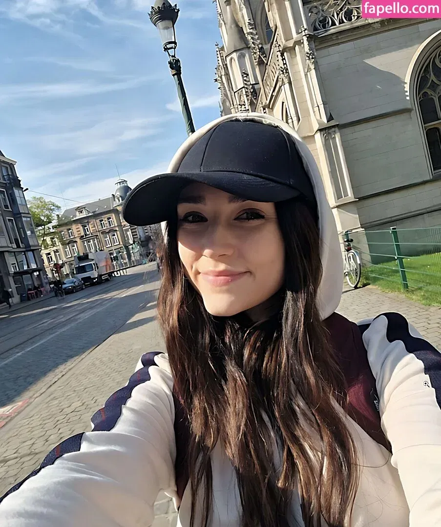 Wolfabelle Onlyfans Photo Gallery 