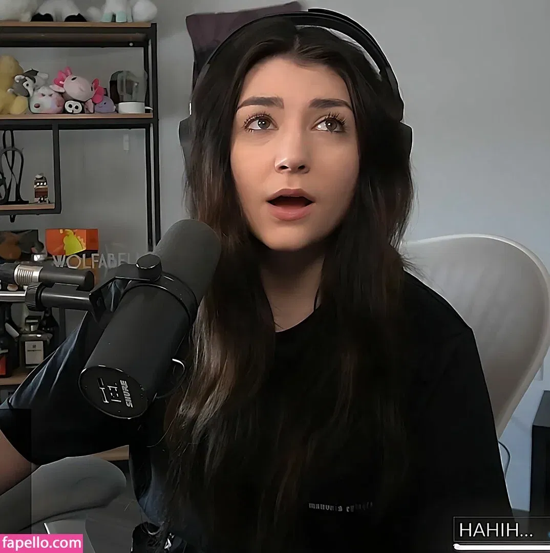 Wolfabelle Onlyfans Photo Gallery 