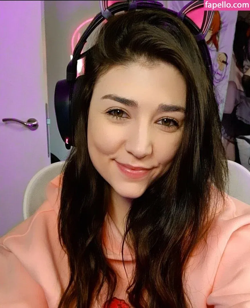 Wolfabelle Onlyfans Photo Gallery 