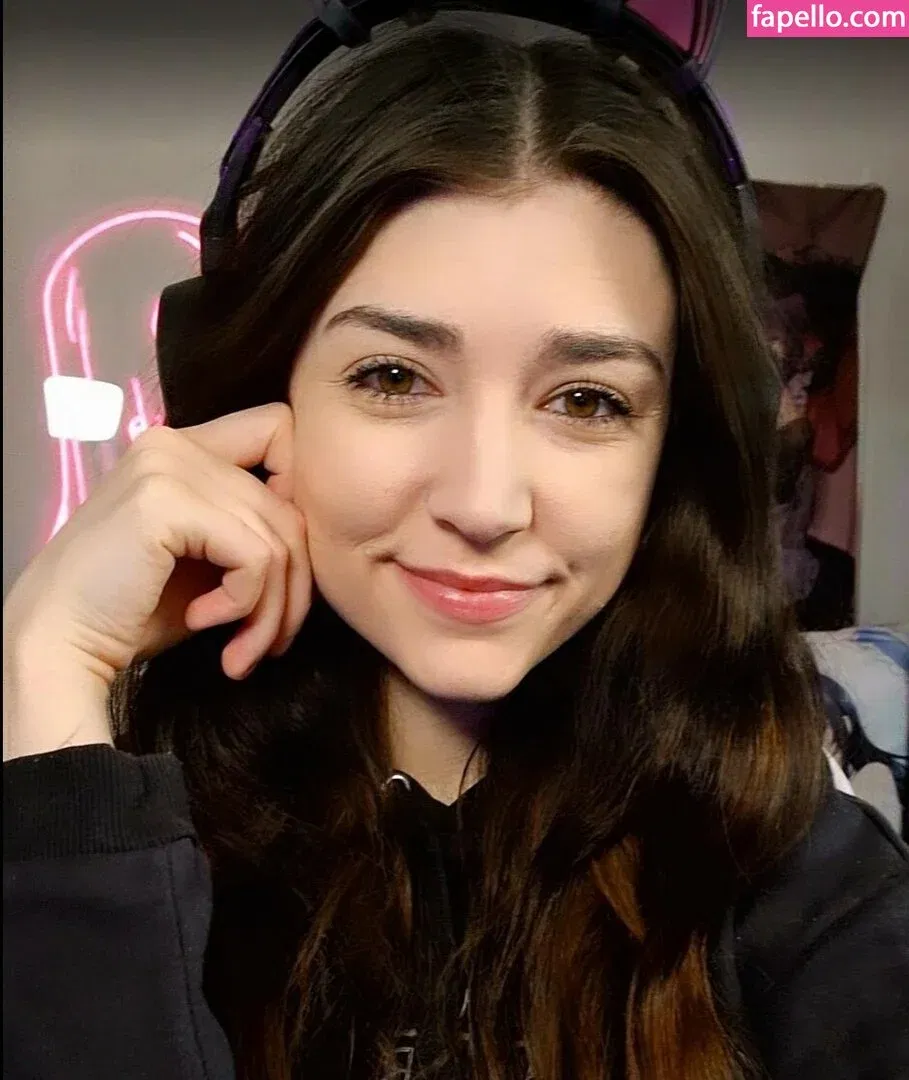 Wolfabelle Onlyfans Photo Gallery 