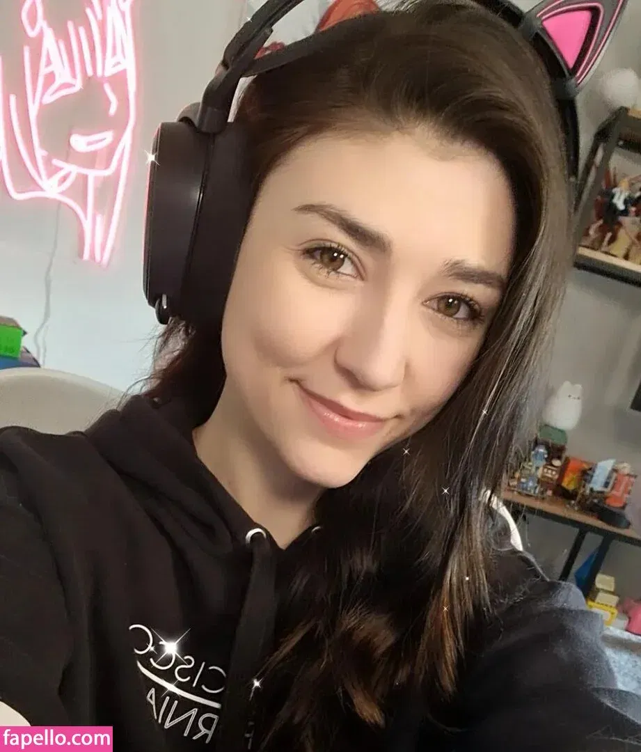 Wolfabelle Onlyfans Photo Gallery 