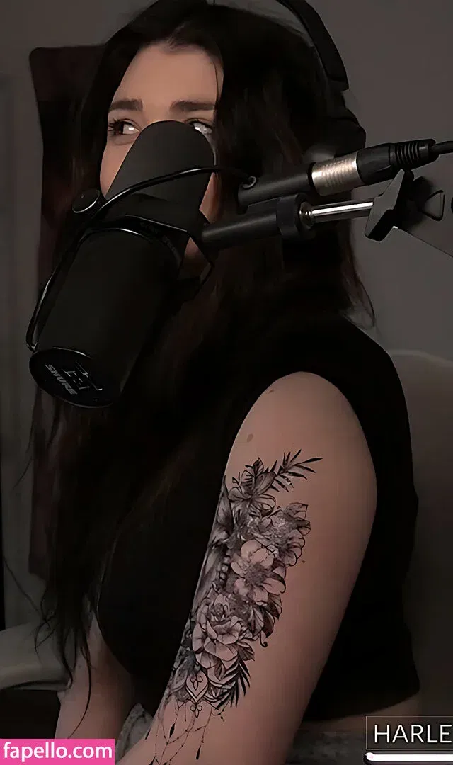 Wolfabelle Onlyfans Photo Gallery 