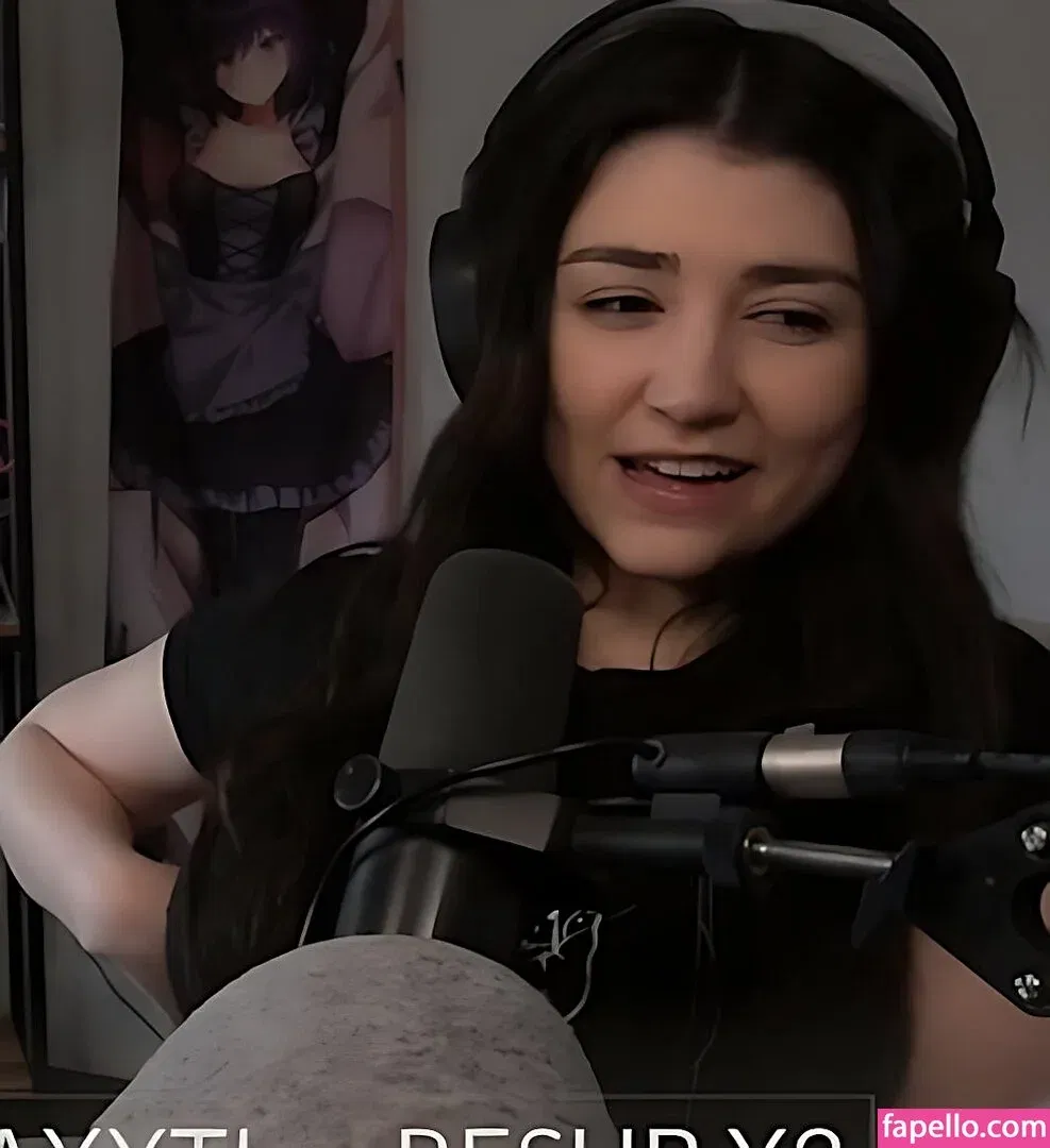 Wolfabelle Onlyfans Photo Gallery 