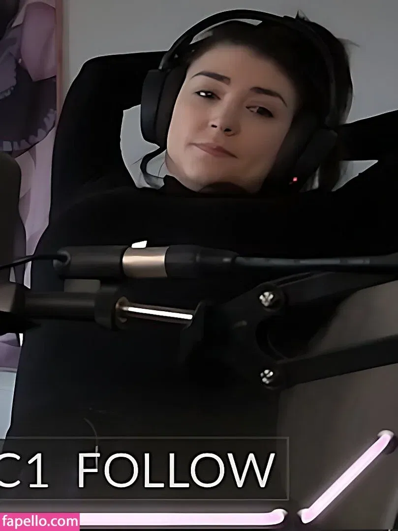 Wolfabelle Onlyfans Photo Gallery 