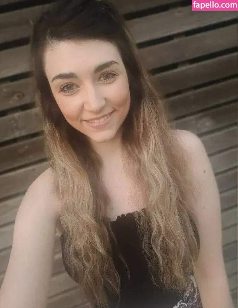 Wolfabelle Onlyfans Photo Gallery 