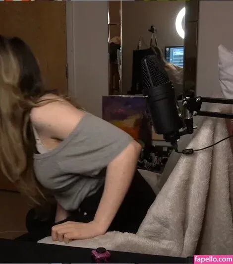 Wolfabelle Onlyfans Photo Gallery 