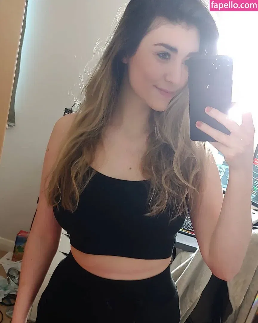 Wolfabelle Onlyfans Photo Gallery 