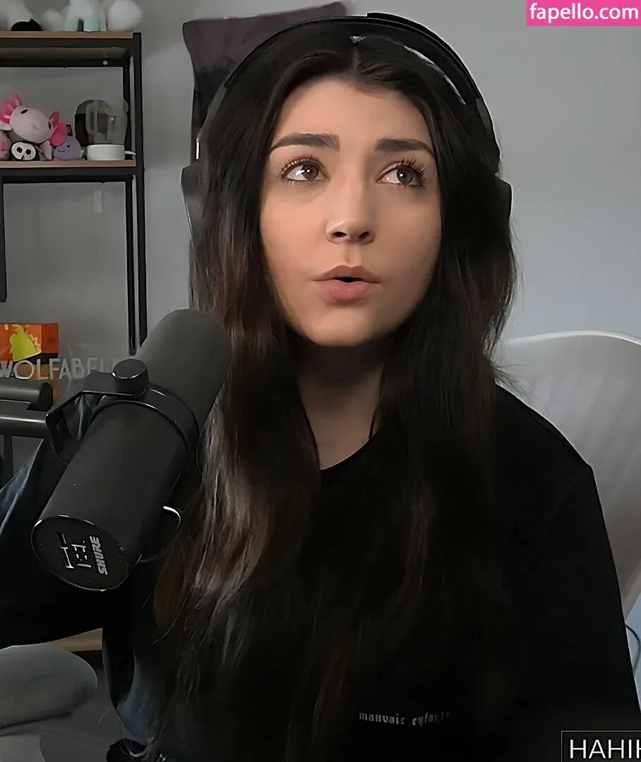 Wolfabelle Onlyfans Photo Gallery 