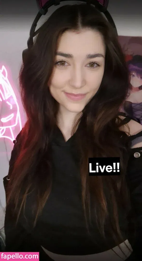 Wolfabelle Onlyfans Photo Gallery 