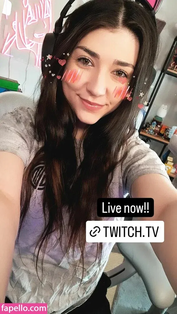 Wolfabelle Onlyfans Photo Gallery 