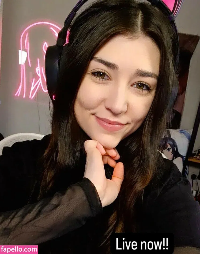 Wolfabelle Onlyfans Photo Gallery 