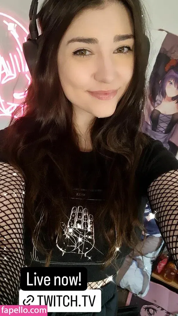 Wolfabelle Onlyfans Photo Gallery 