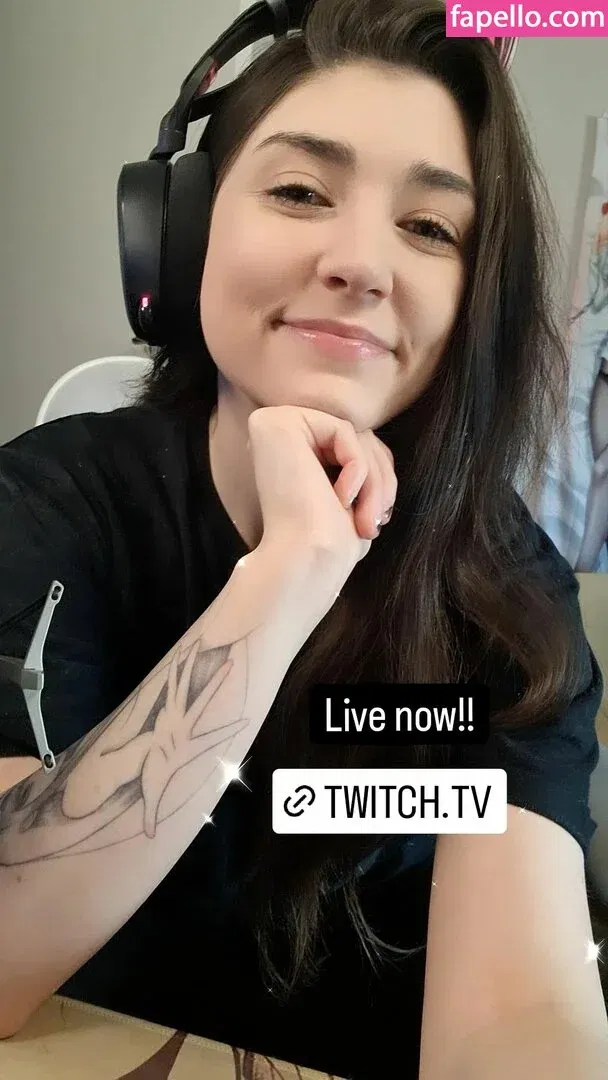 Wolfabelle Onlyfans Photo Gallery 