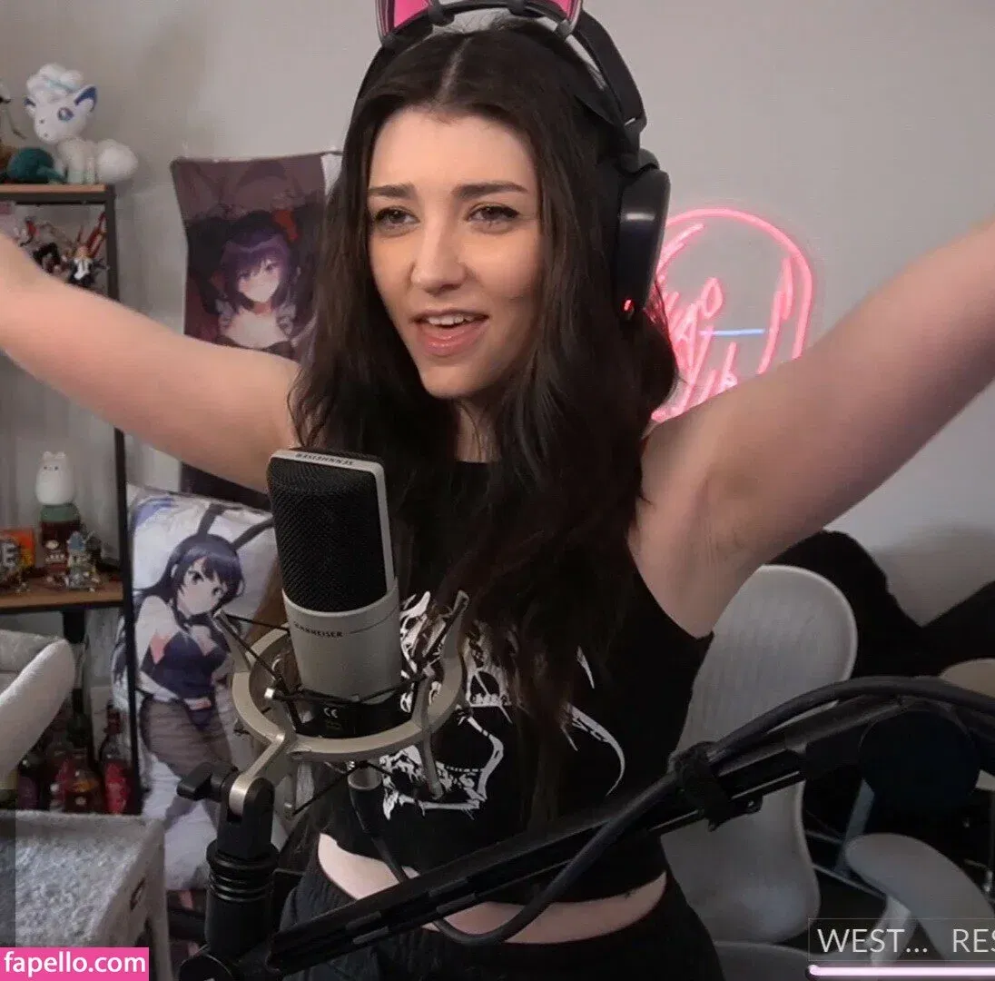 Wolfabelle Onlyfans Photo Gallery 