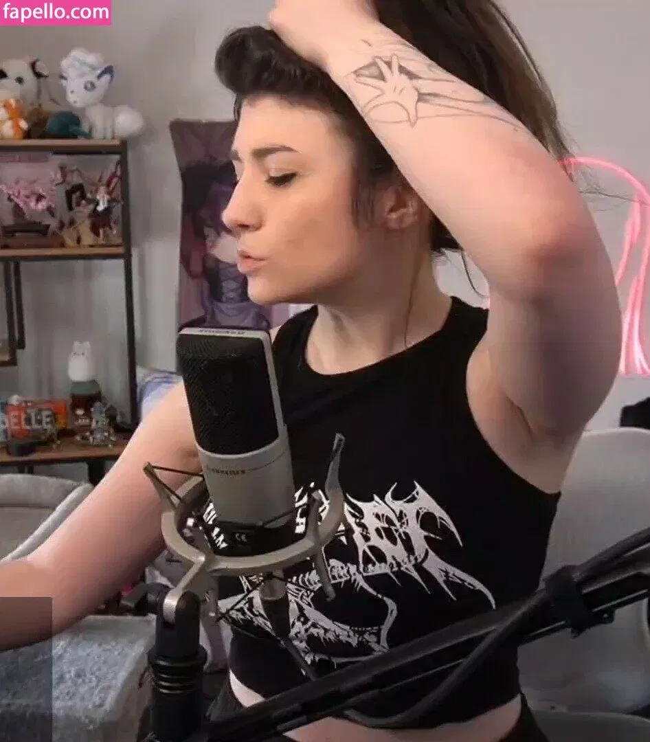 Wolfabelle Onlyfans Photo Gallery 