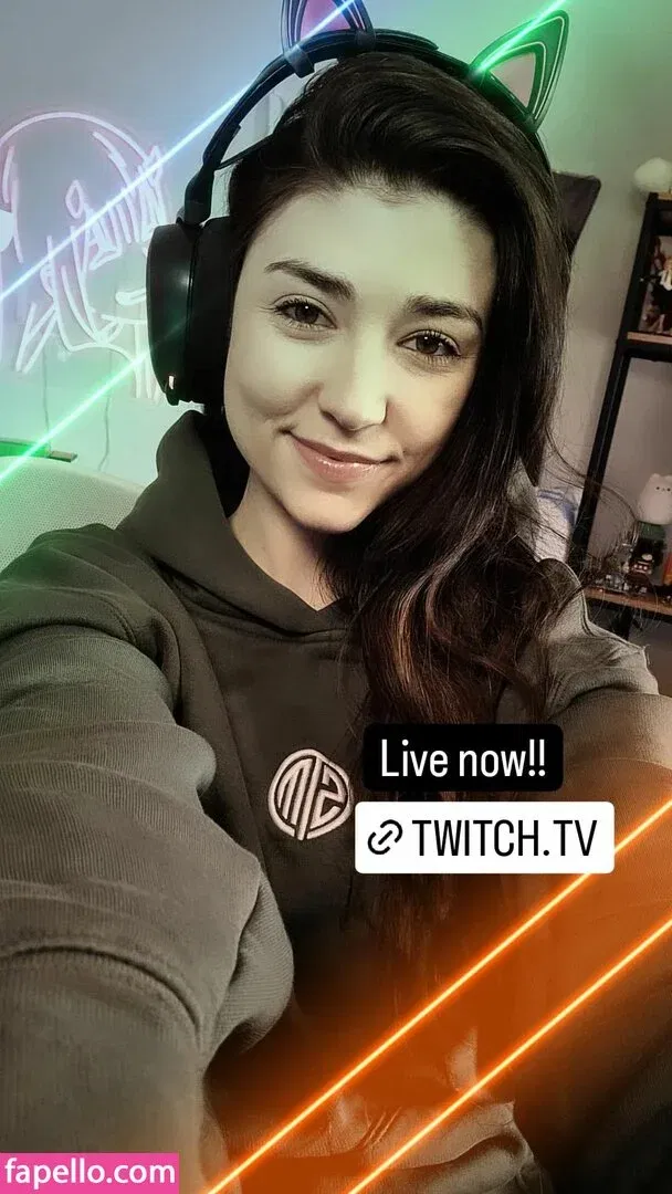 Wolfabelle Onlyfans Photo Gallery 