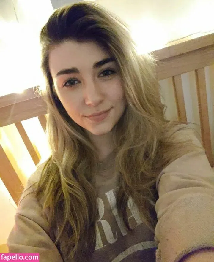 Wolfabelle Onlyfans Photo Gallery 