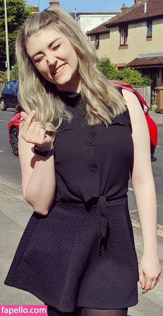 Wolfabelle Onlyfans Photo Gallery 