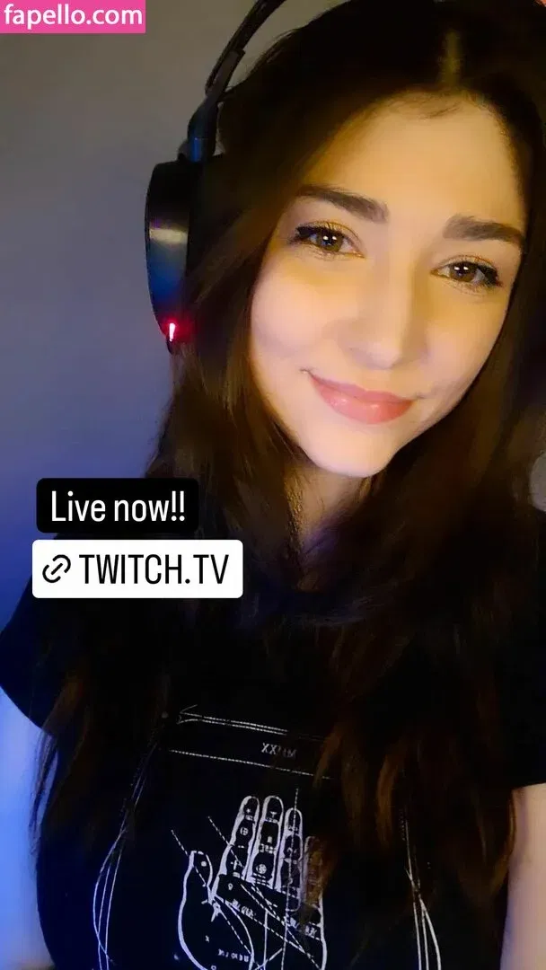 Wolfabelle Onlyfans Photo Gallery 