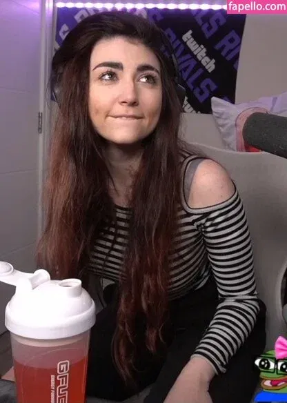 Wolfabelle Onlyfans Photo Gallery 