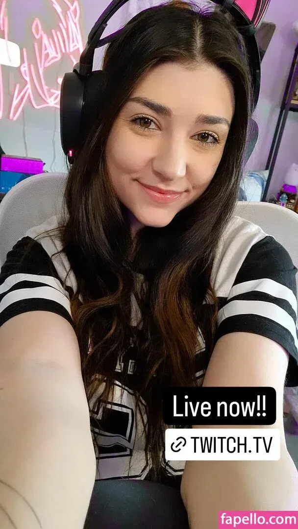 Wolfabelle Onlyfans Photo Gallery 