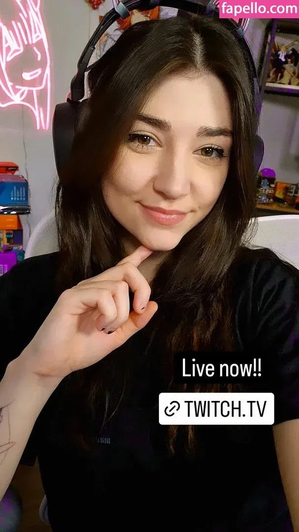 Wolfabelle Onlyfans Photo Gallery 