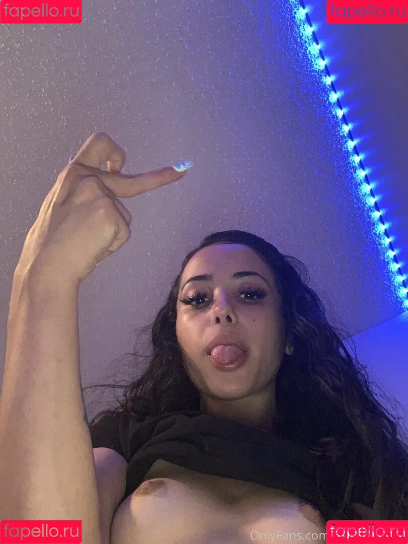 alexisperez18 Onlyfans Photo Gallery 